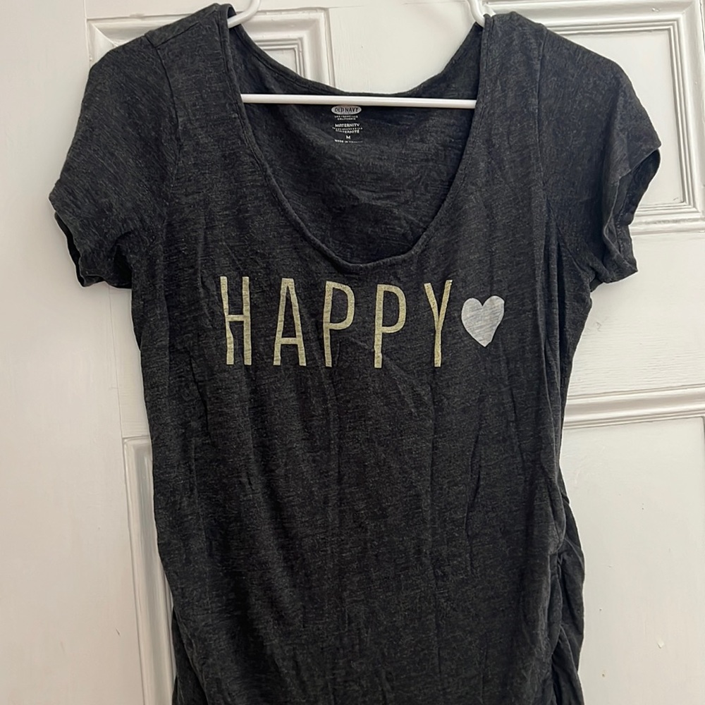 Old Navy maternity t shirt